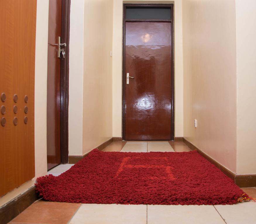 Mani'S Home Away From Home Nairobi Extérieur photo