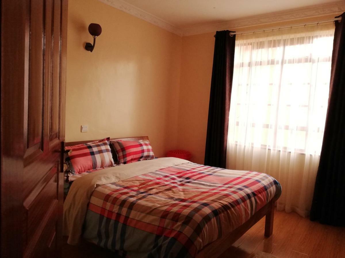Mani'S Home Away From Home Nairobi Extérieur photo