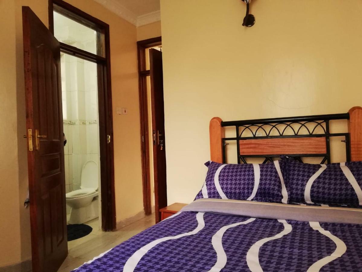 Mani'S Home Away From Home Nairobi Extérieur photo